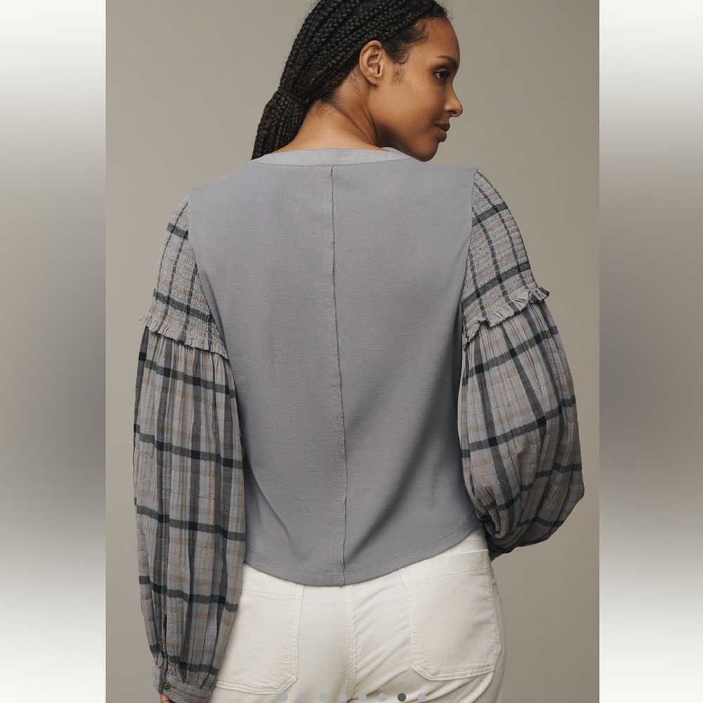 The Andie Ribbed Henley by Pilcro - Picture 7 of 8